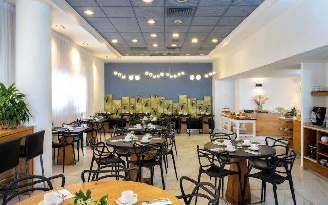 Maxim Hotel Tel Aviv Adults Only
