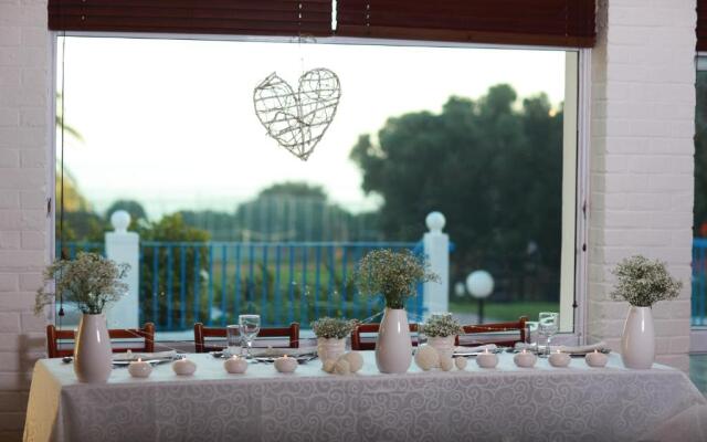 Wilderness Beach Hotel