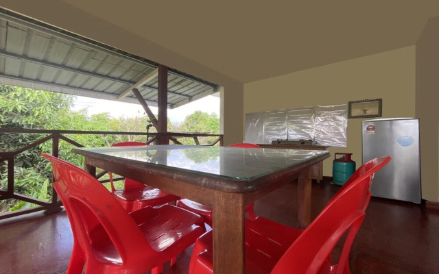OYO 90266 Aravilla Homestay