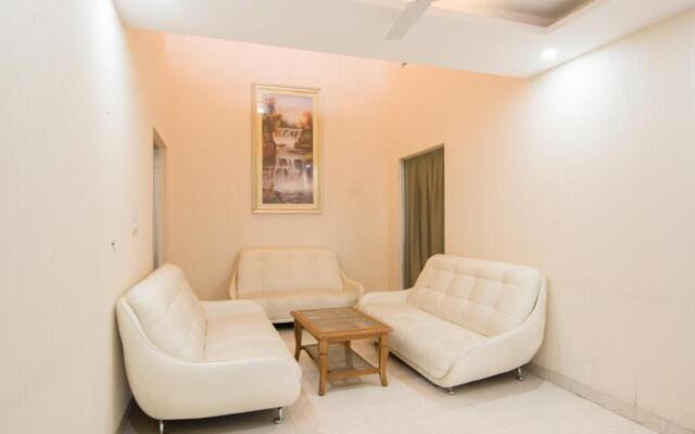 Fabhotel Gaba Corporate Suites