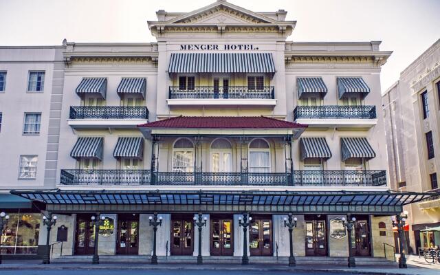 Menger Hotel