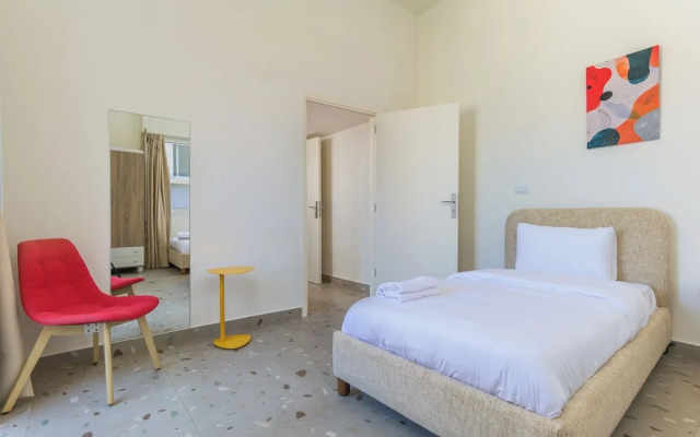 Calliope 2-BR Apartment in Gemmayze