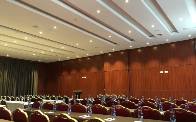 Daamat Hotel