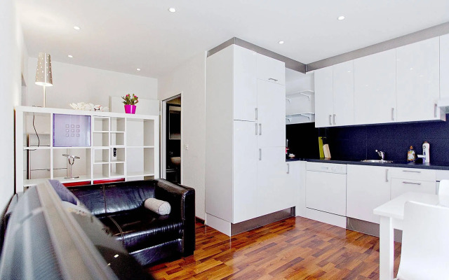 Comfort Apartments by LivingDownTown
