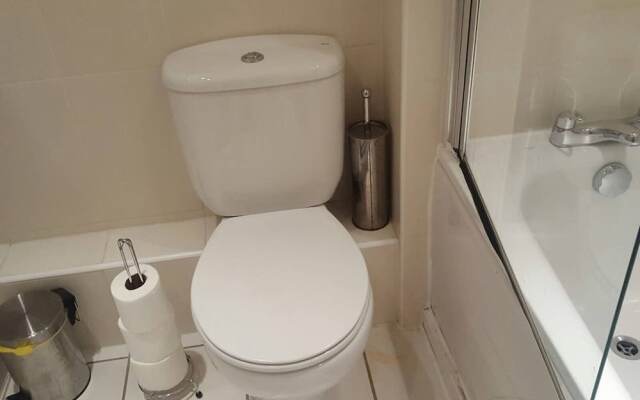 The Worsley Exclusive 2 Bed Apartment W