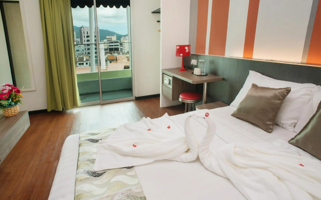 Yan Hotel