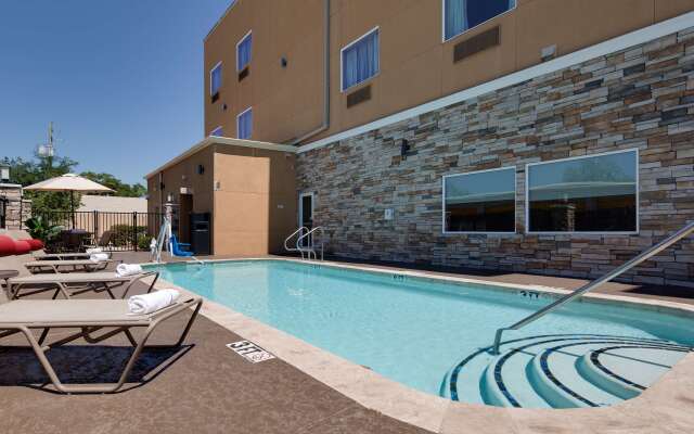 Best Western Plus Lake Jackson Inn & Suites