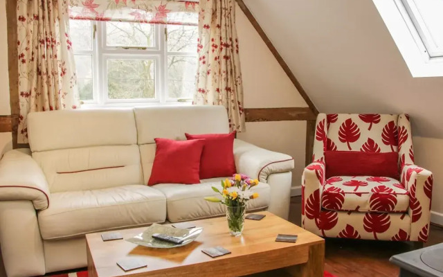 Ragleth Place Lodge