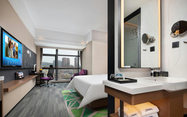 Hampton by Hilton Shenzhen Bao'an Stadium