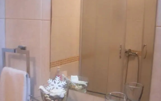 Hotel 7