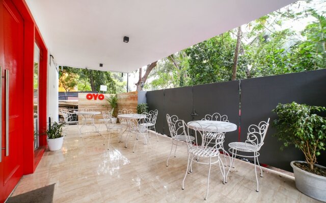 OYO Flagship 573 Chakala Sahar Road
