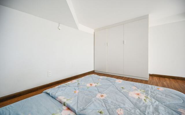 Huyen Apartment