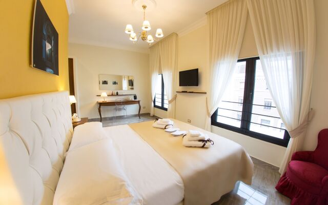 NeapolitanTrips Hotel