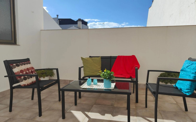 Bonito piso céntrico con WIFI, parking y terraza