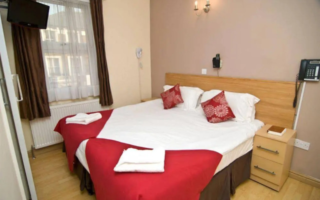 Holland Park Grove Hotel