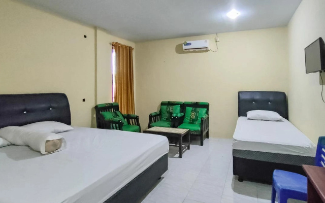Hotel Fadhila Topoyo – Guest Rooms – Topoyo