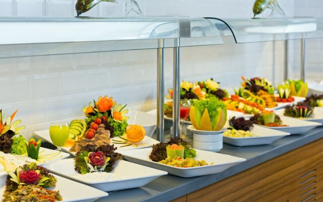 Floria Beach Hotel