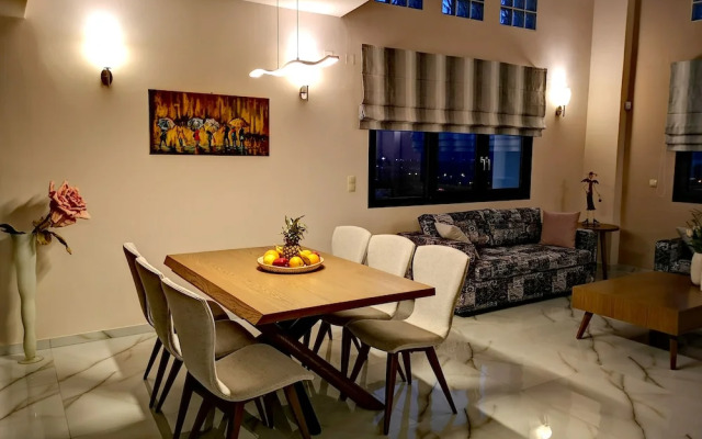 Marina&apos;&apos;s Villas