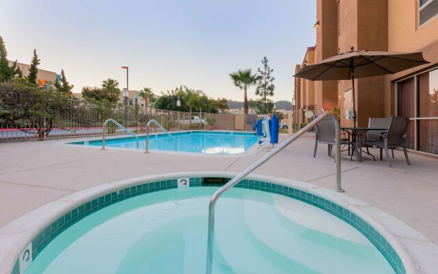 Hampton Inn San Marcos, CA