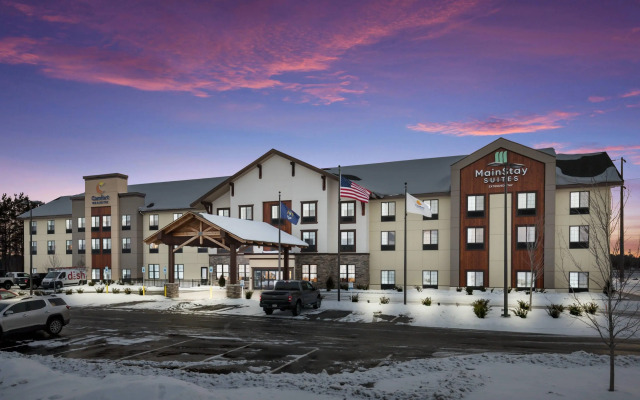 MainStay Suites Gaylord