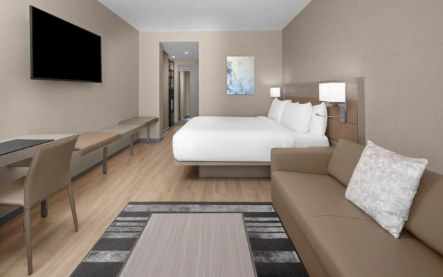 AC Hotel by Marriott Miami Dadeland