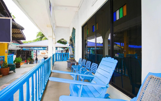 OYO 872 Villa Tomasa Beach Resort