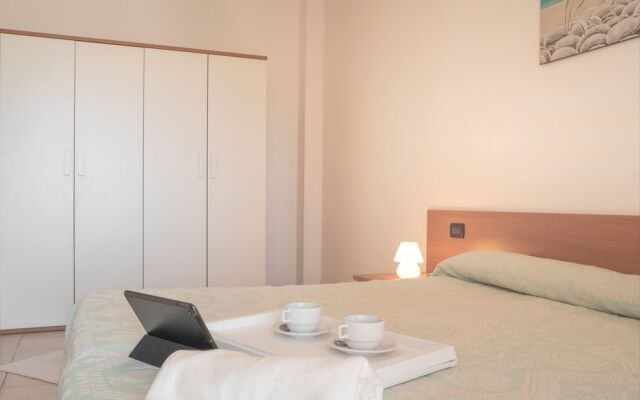 Stylish Residence Le Fontane 2 Bedroom Apartment Sleeps 6 Persons Num2508