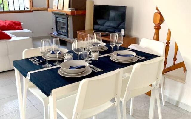 House with 3 Bedrooms in Torredembarra, with Furnished Terrace