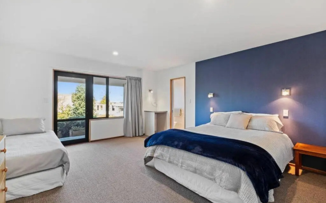 Hanmer's Rose – Guest Rooms – Hanmer Springs