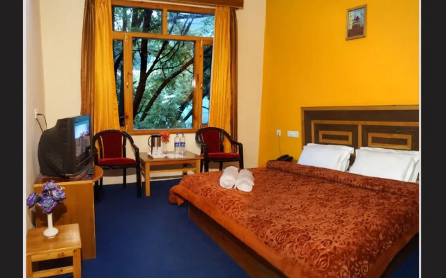 Hotel Adarsh Annexe by Goroomgo
