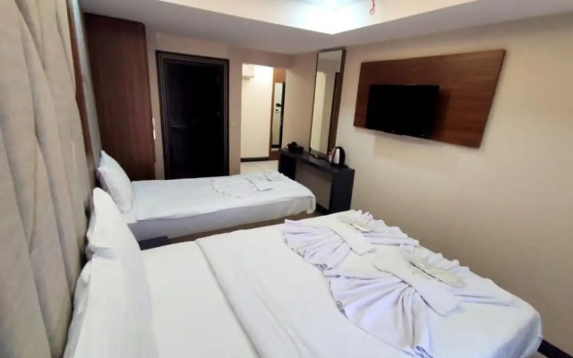 The Golden Pera's Hotel & Spa