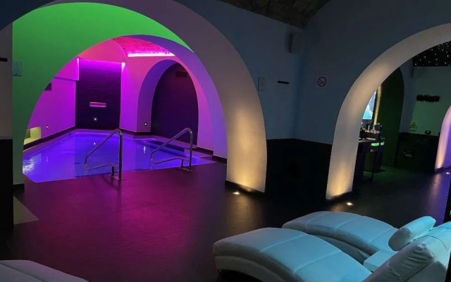 Relais Trevi 133 Boutique Hotel - Adults Only