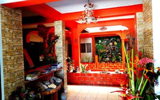 Hotel y Hostal Yaxkin Copan