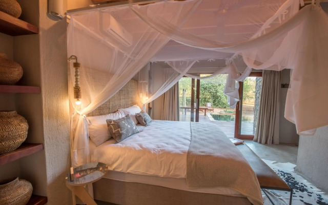 eKhaya Bush Villa
