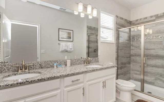 4797 Kings Castle Circle