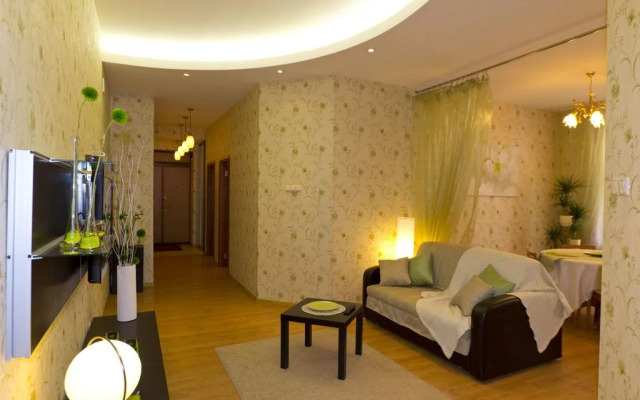 Sutkiarenda On Maliy Prospekt 13