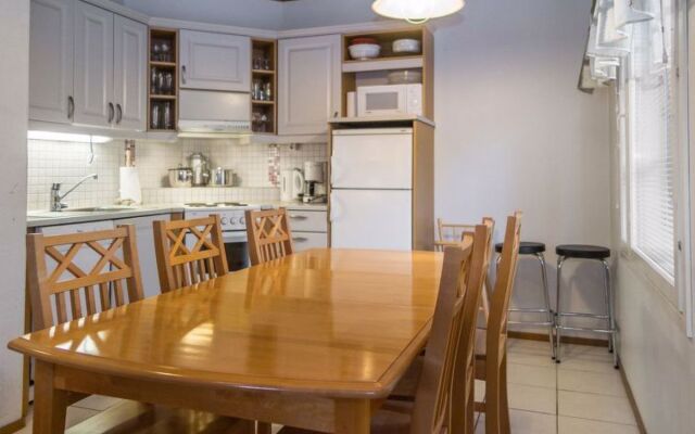 Alppitalo punatähti 7 apt 4