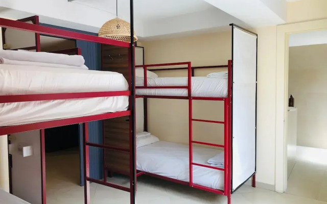 Socialtel Baños