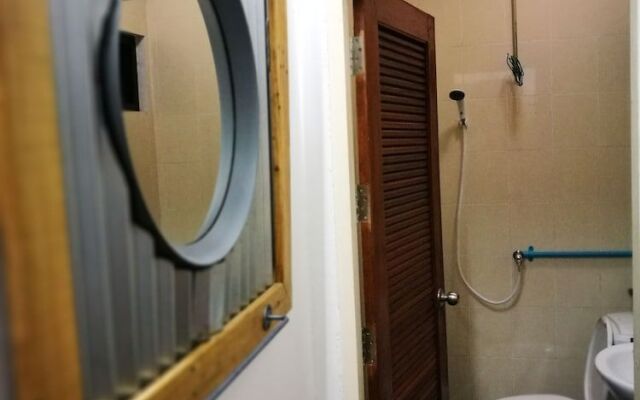Pak Chong More Hostel