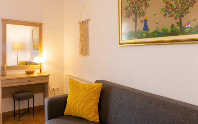 Elounda Anemelia Apartments