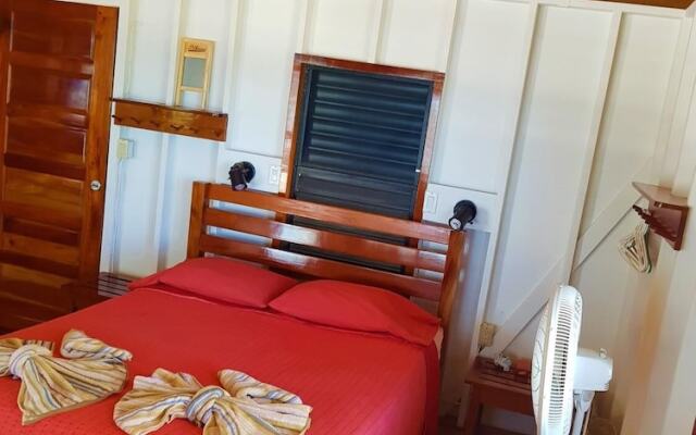 Carolyns House