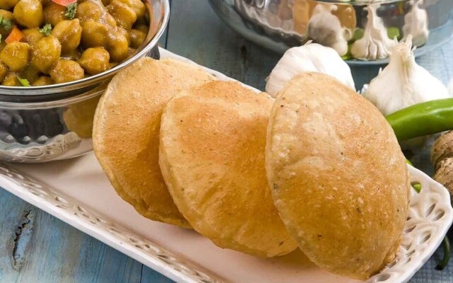 Hotel Crystal Deluxe at New Delhi Railway Station