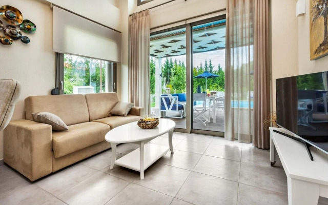 W Villas Halkidiki Deluxe 5 Bedroom Villa Private Pool