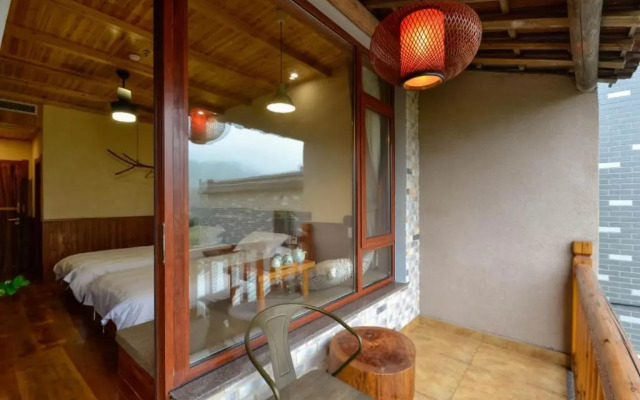 Moganshan Mountain Farmhouse