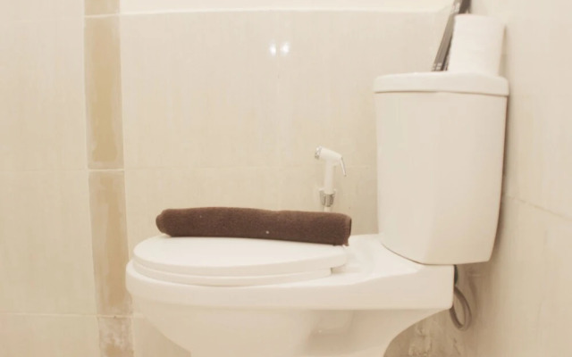 Warm And Cozy Studio At Meikarta Apartment