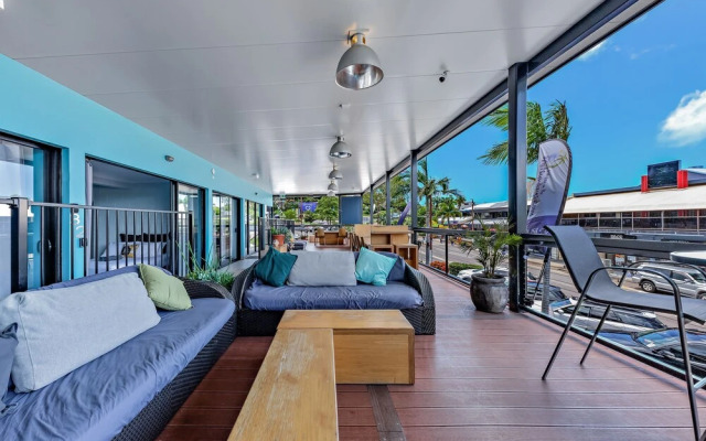 Airlie Sun & Sand Accommodation Studio 1