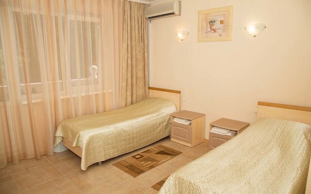 "Ателика Сокол" и Вилла "Дивный мир Сокол"