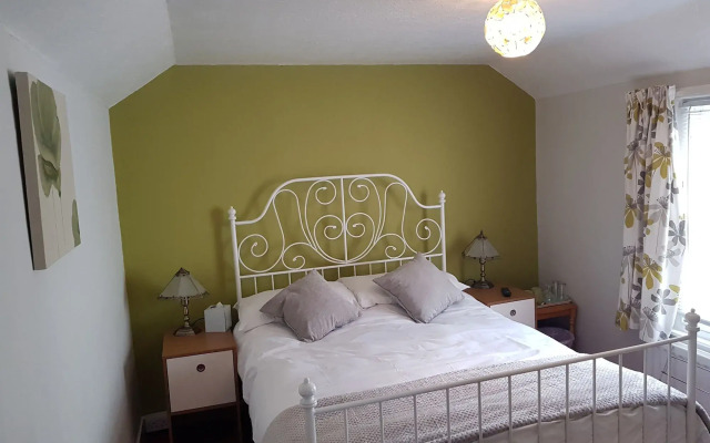 Lyndale Guest House