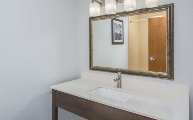 La Quinta Inn N Suites Moscow Pullman