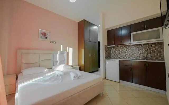 Unico ApartHotel